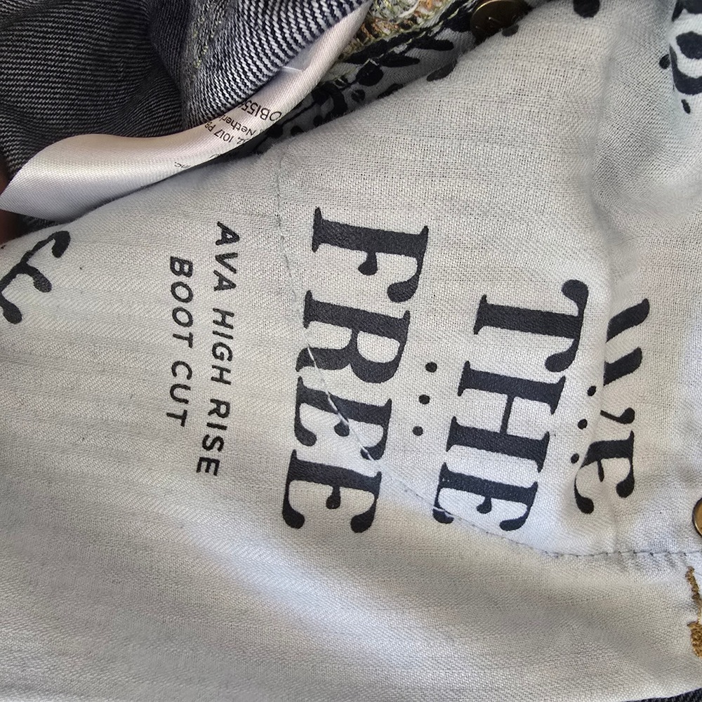 We The Free Free People Ava High Rise Boot Cut Raw Hem Jeans Dark Wash 27 - Picture 4 of 6